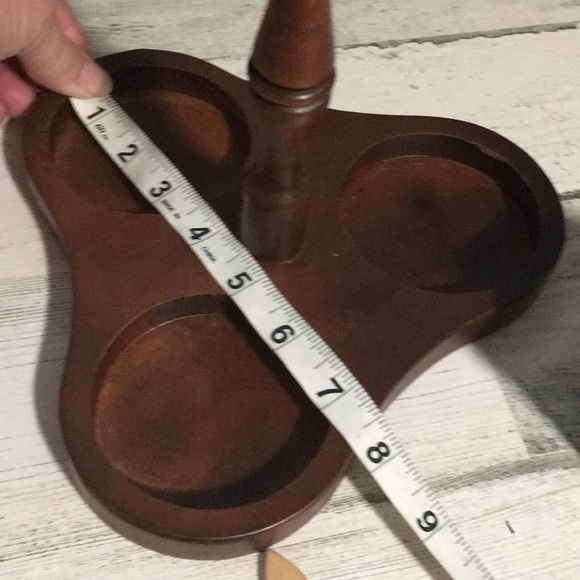 Vintage 3-compartment condiment holder with condiment bowls w/lids & woody spoon - Picture 9 of 9